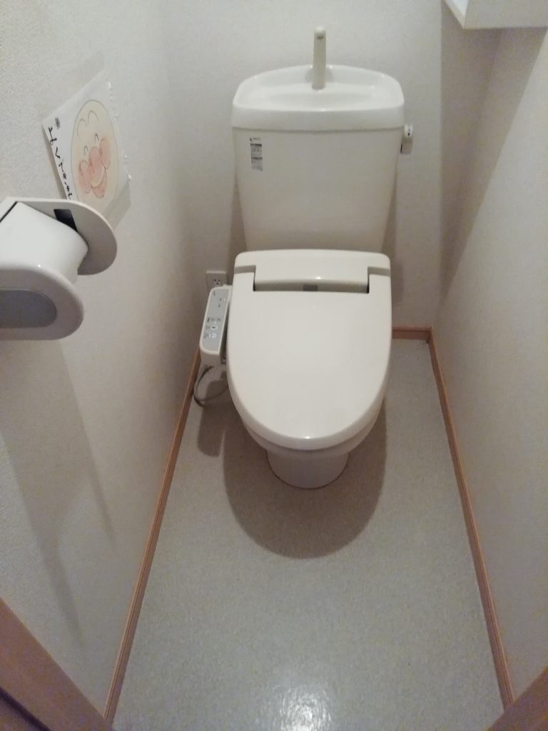 トイレの尿石が取れるというアノ方法を試してみました。 掃除 コダリスト